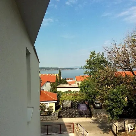 Apartman Drance 16 *
